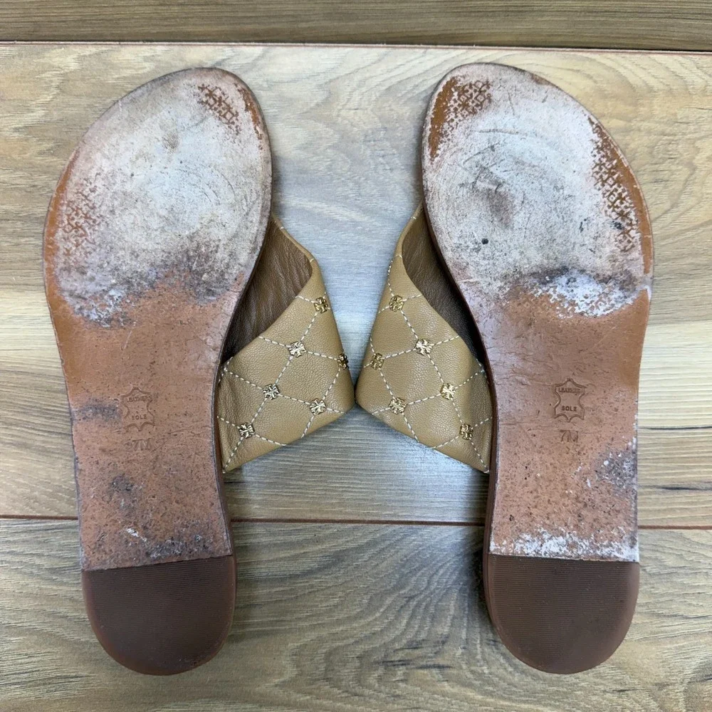 Tory Burch Quilted Mini Studded Sandals 7 M Camel Leather Vacation Travel Preppy